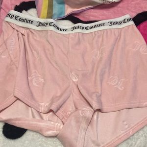 Light pink juicy shorts